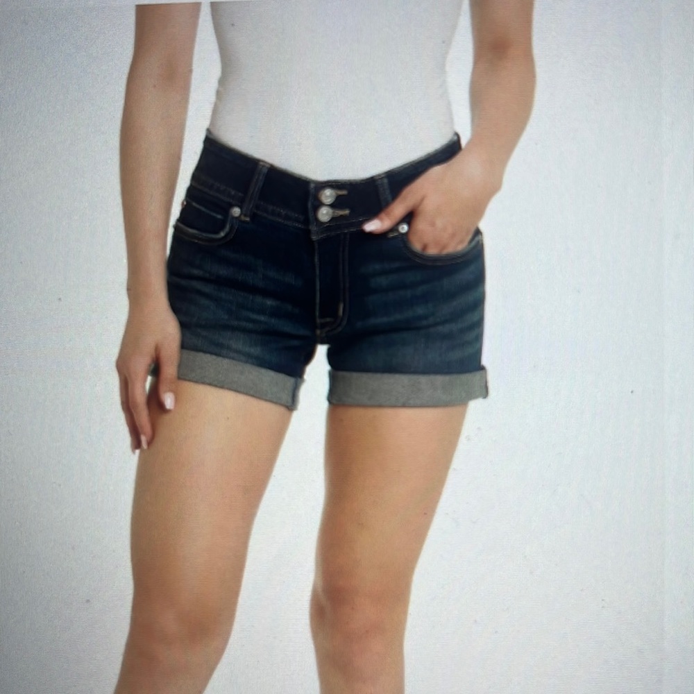 NWT: Hudson Ruby Jean Shorts - Size 25